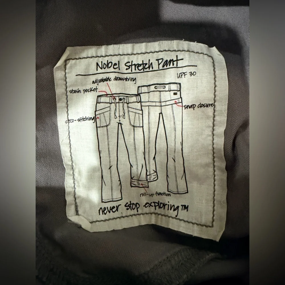 The North Face Gray Roll Up  Hem Hiking Pants Size men’s Size M